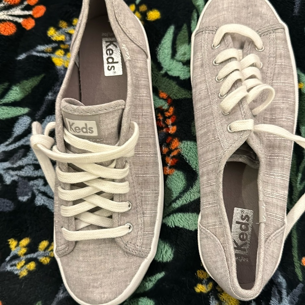 Keds Grey 7.5 Sneakers